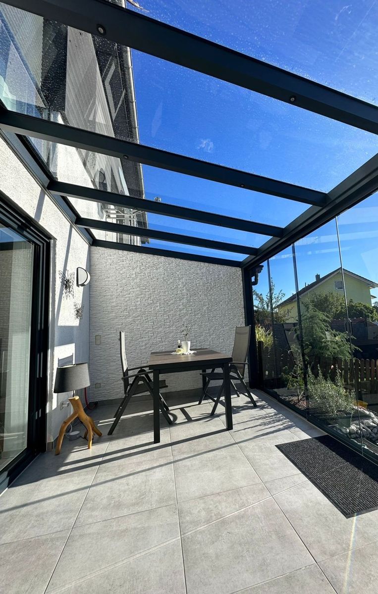 Terrassendach mit Glasschiebewand, SK Glas, Bogen